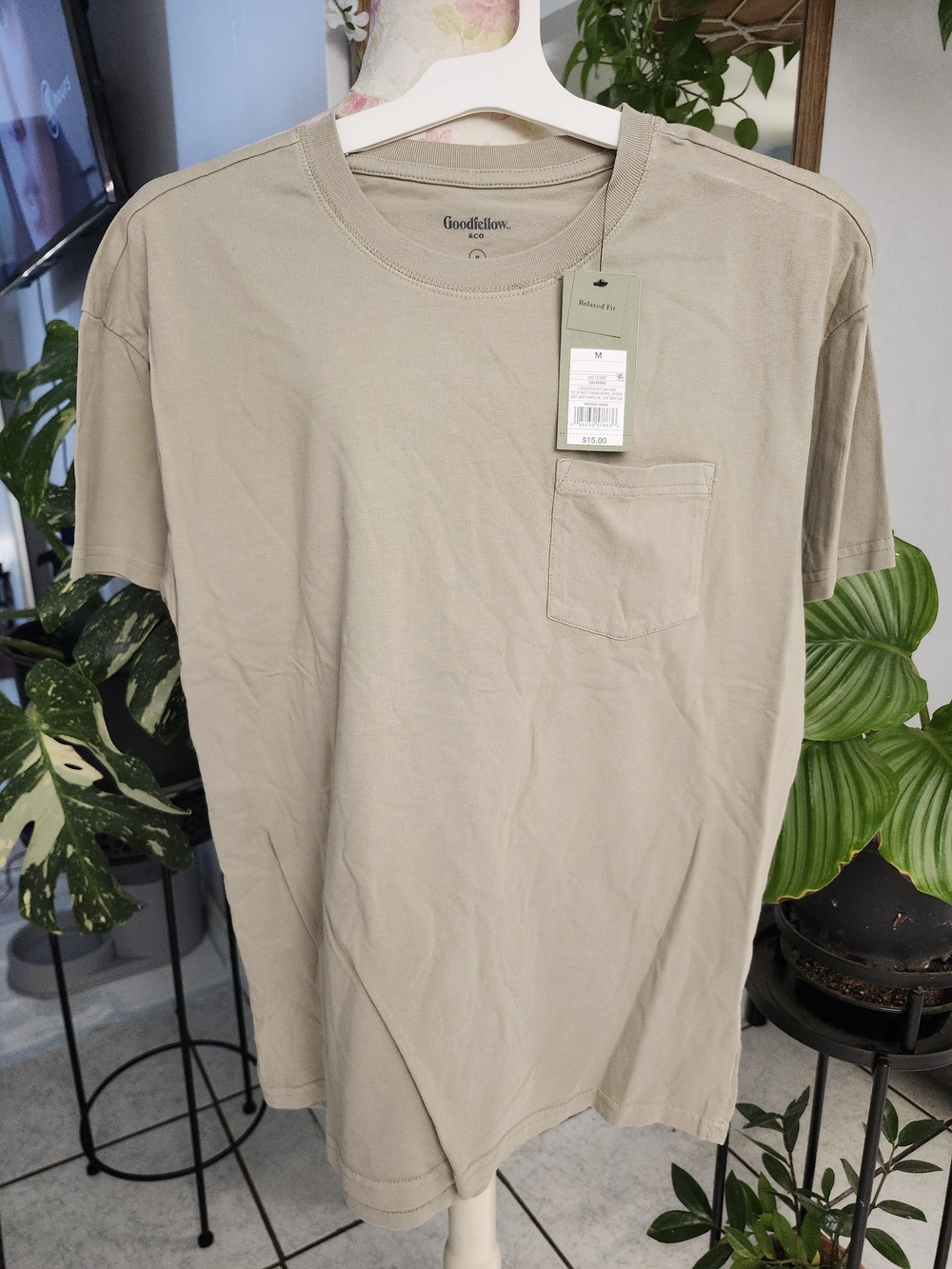 Goodfellow & Co Men's Short-Sleeve Pocket Tee - Beige